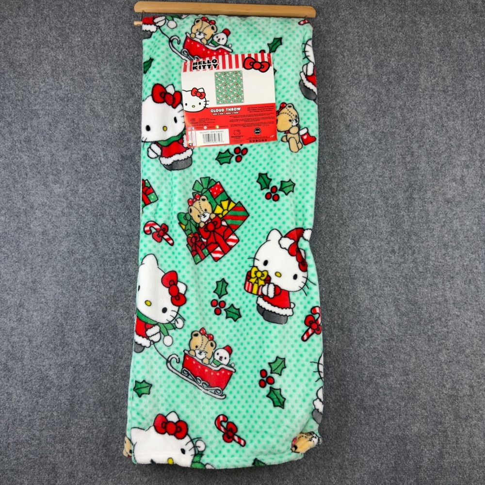 Hello Kitty Merry Memories Christmas Cloud Throw Blanket 60x70 Mint Green New